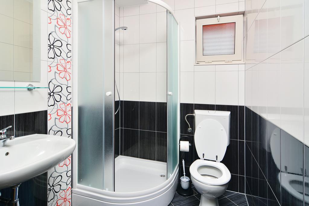 חוואר Apartments Juka חדר תמונה